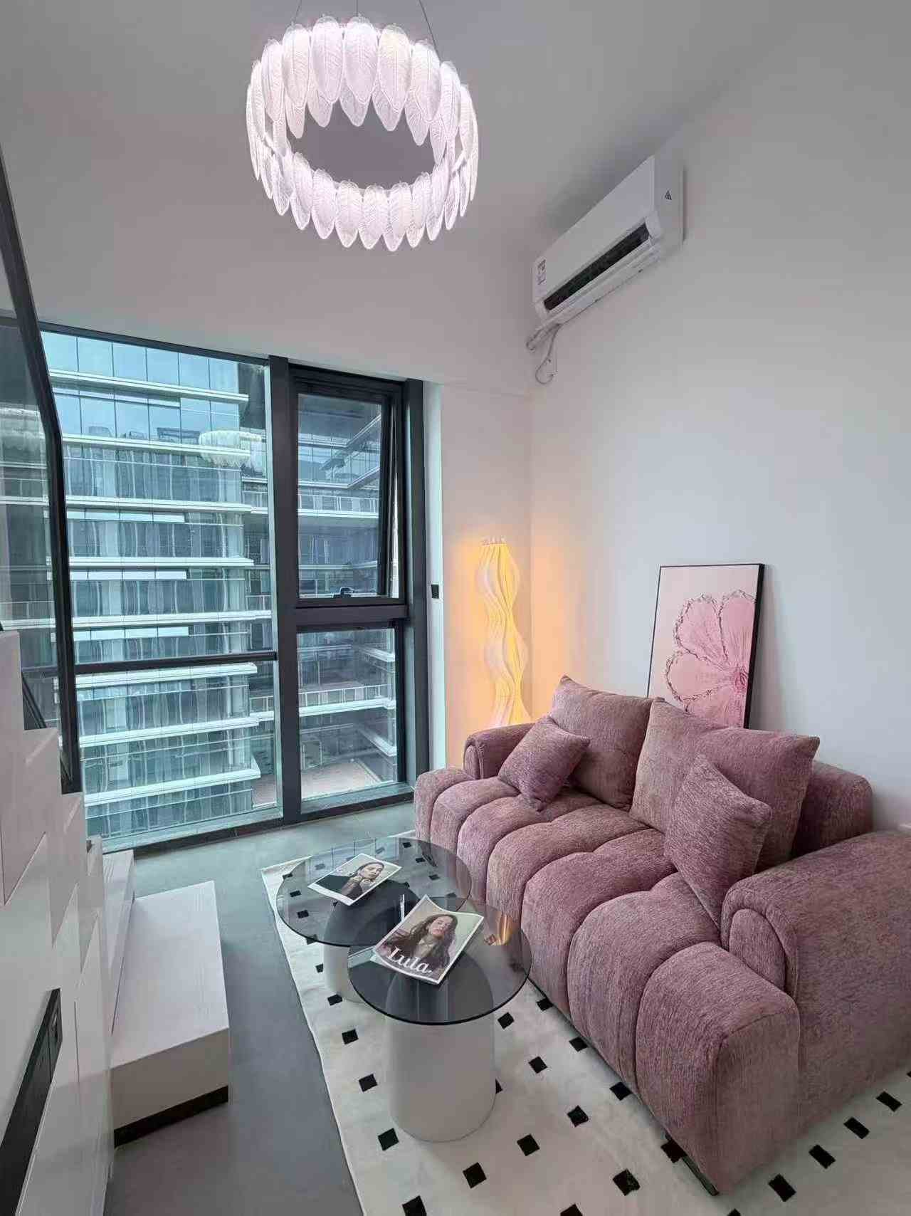 笋岗loft 一房一厅 近地铁万象食家4500
