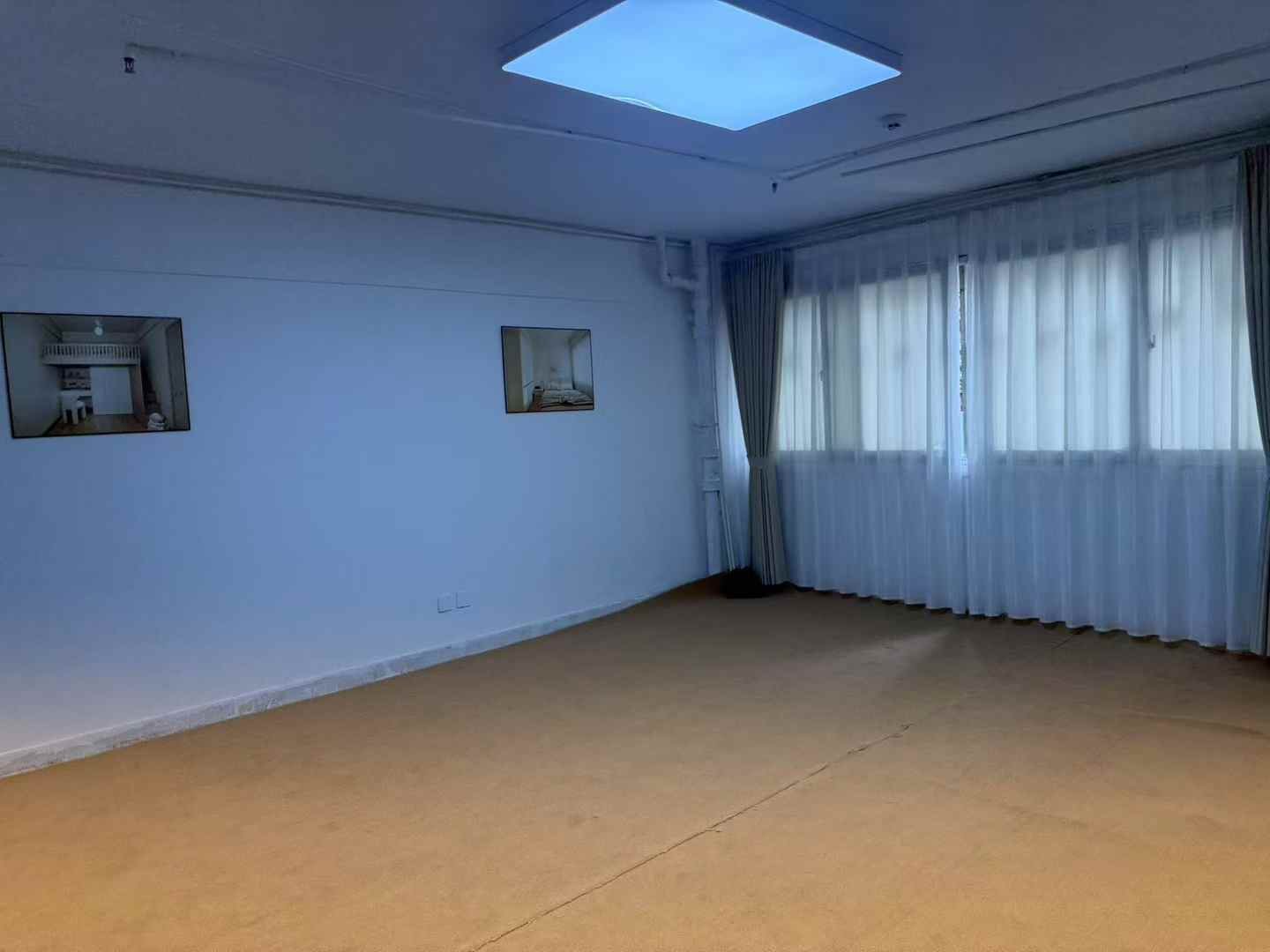 ??南油租房*仓库招租： 可做居家住房，可做仓库，民水民电 地址：天安宿舍一栋一楼，位置好 产证面积：37平 （业主直租） 户型方正，可居家，可直播，可仓库，位置便利