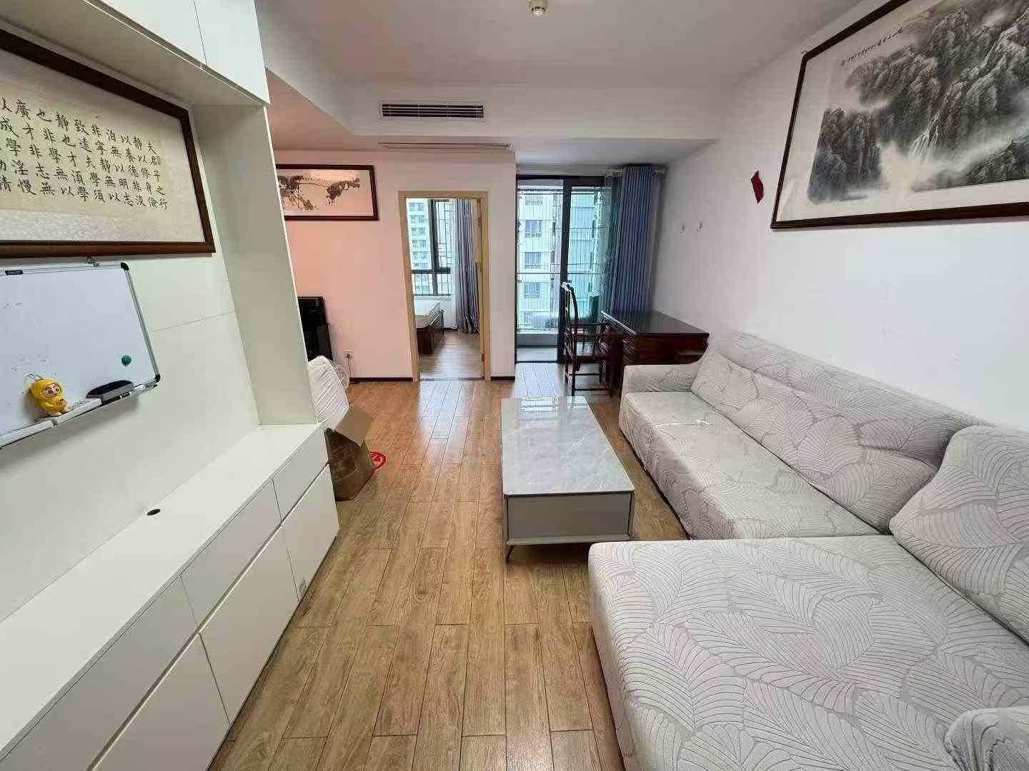 必租好房 罗湖笋岗深业泰富 63平，一房一厅 出租