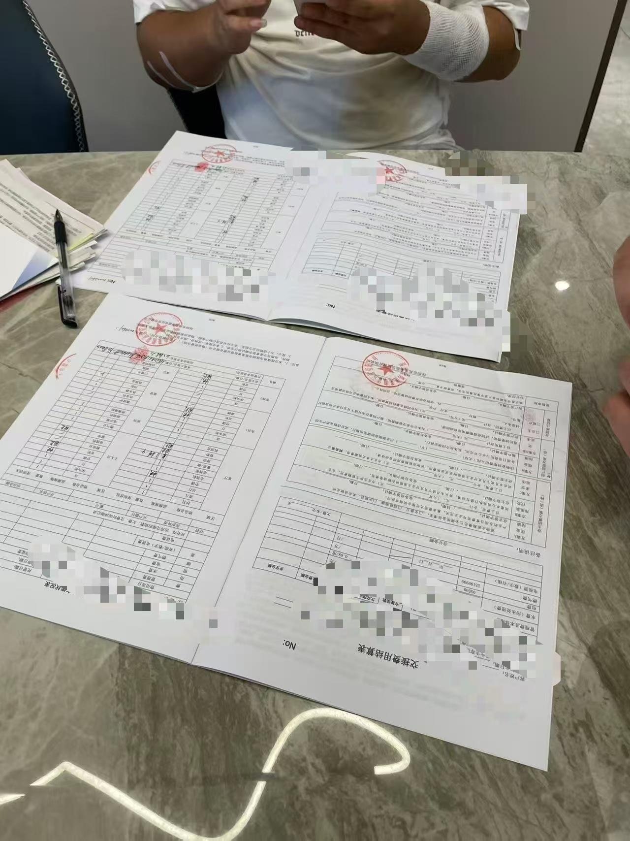 感谢邦代支持，本月个人与邦代合作妈湾三套房，感谢老外的信任，感谢老铁转介。 一份真情因真诚而永恒， 一颗真心因珍惜而永驻， 问候你是我的快乐， 祝福你是我的心愿！ 感恩相遇！