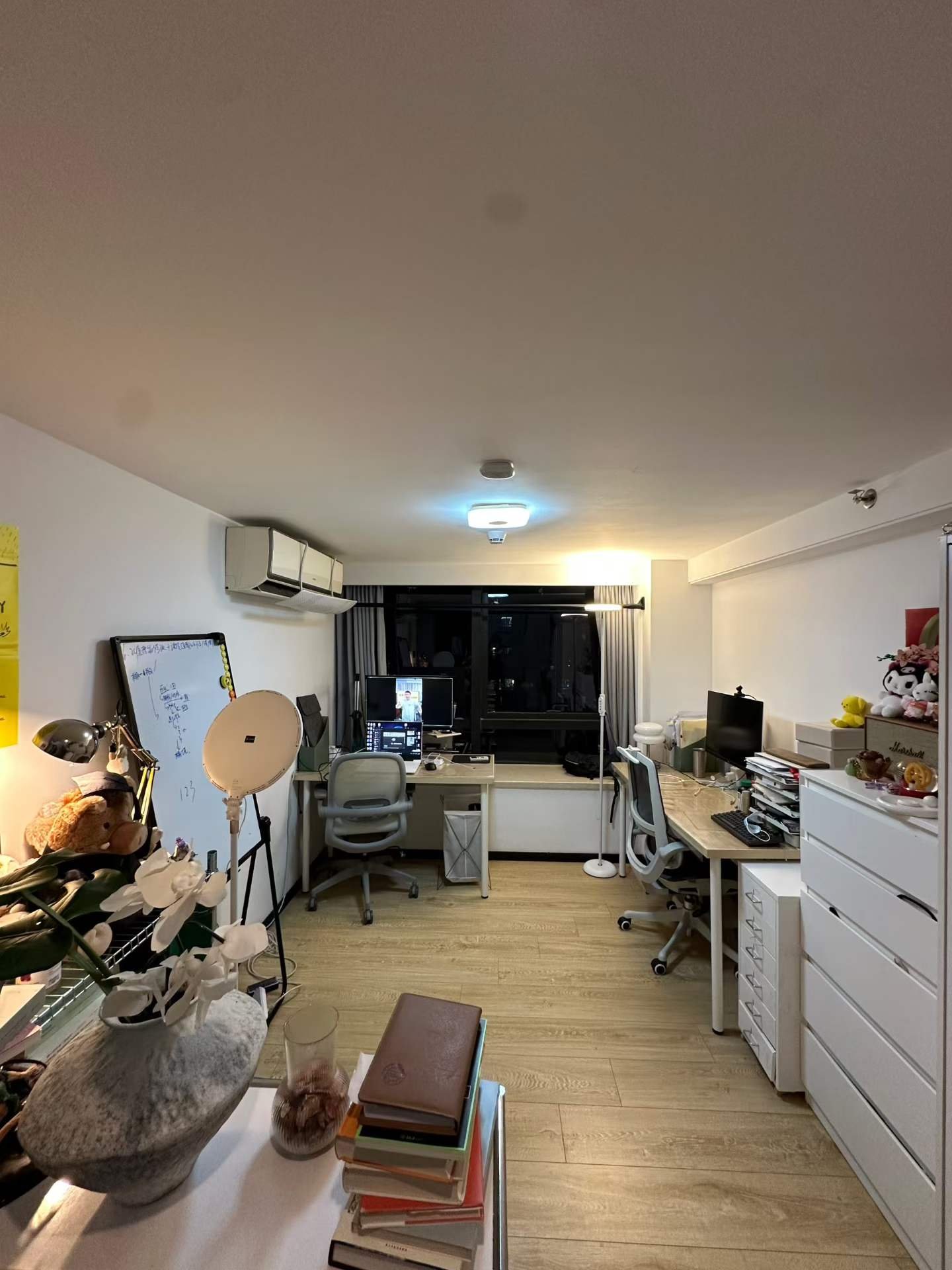 龙光玖钻南期，39平两房两卫转租4500/月