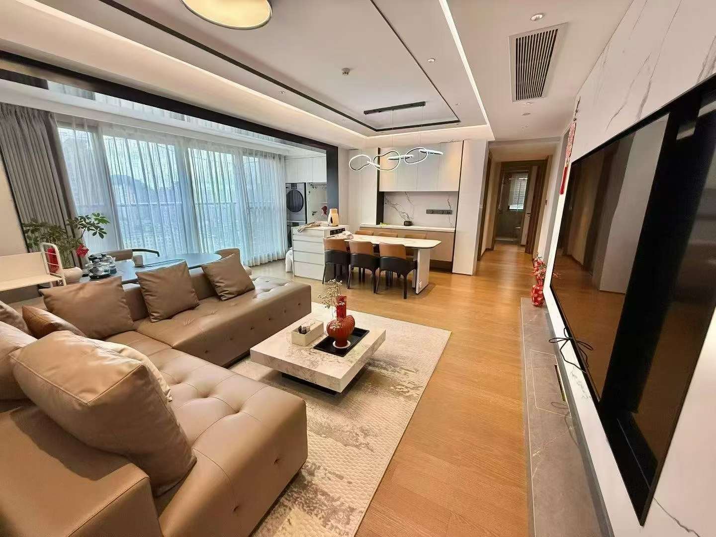 梅林关口｜万科和颂轩 141平四房三卫｜首次招租 12500，8月下旬可搬出