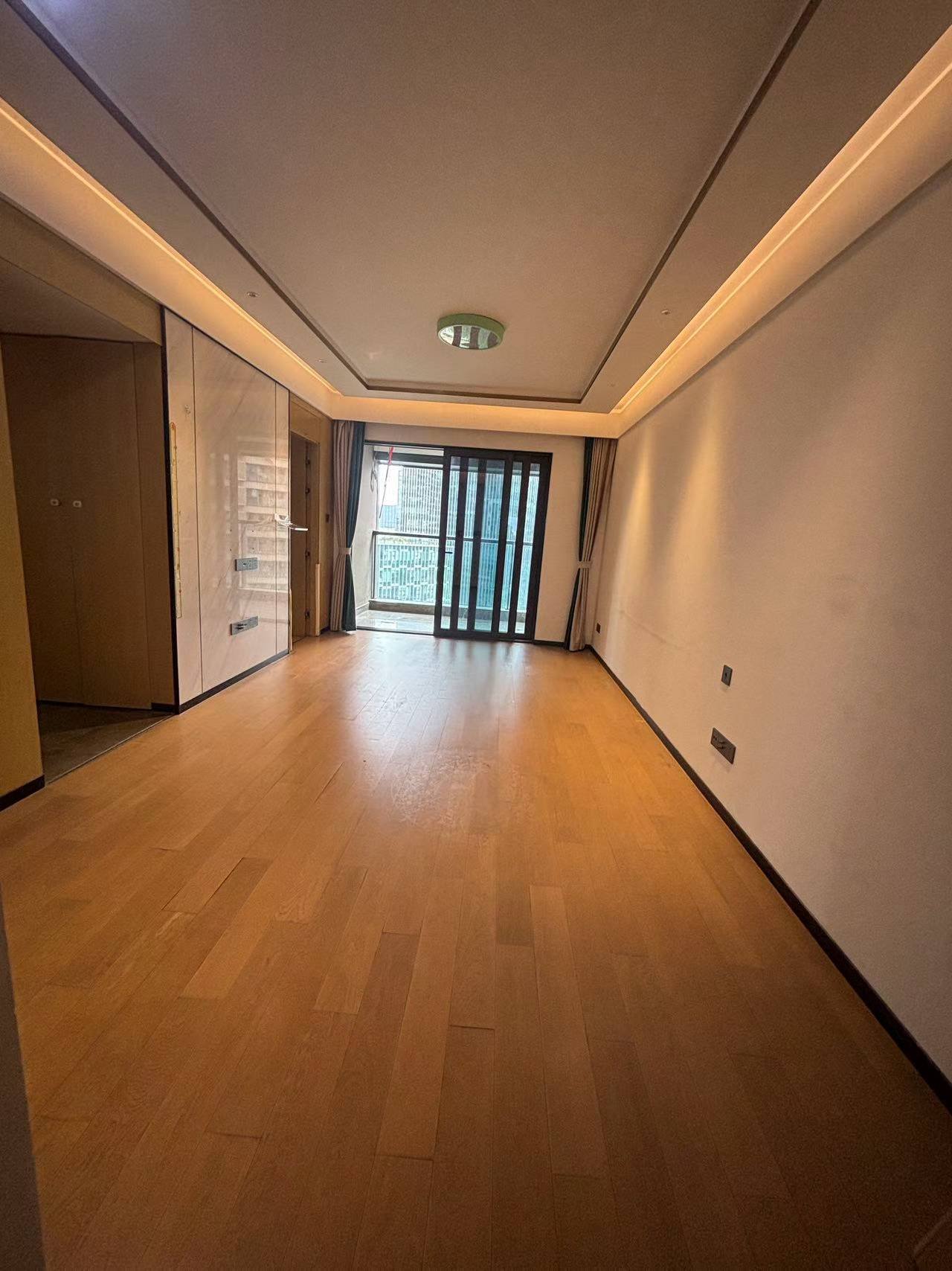 万科星城98平空房4500底价！看房有密码