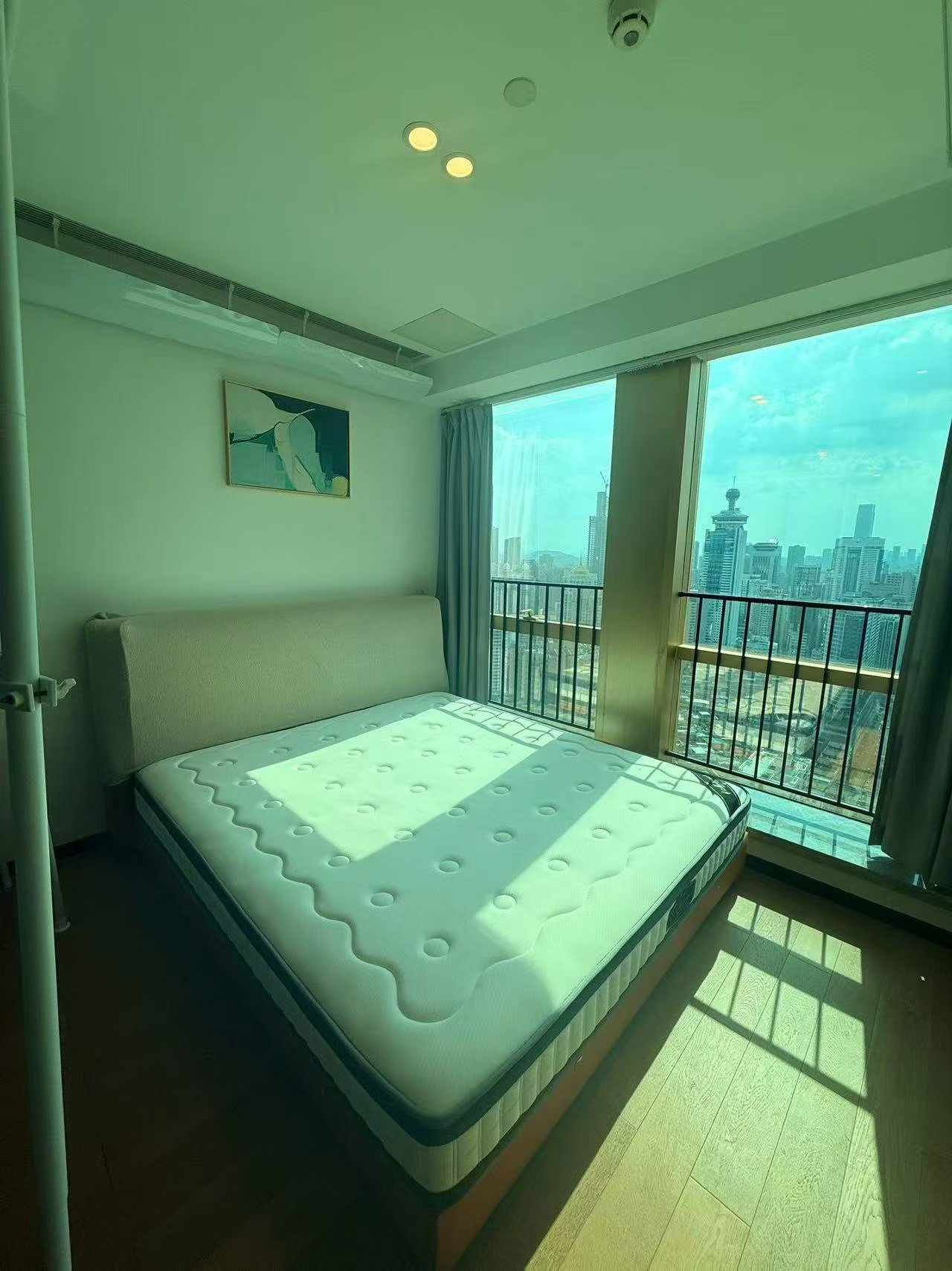 万科里2房 6000 随时入住