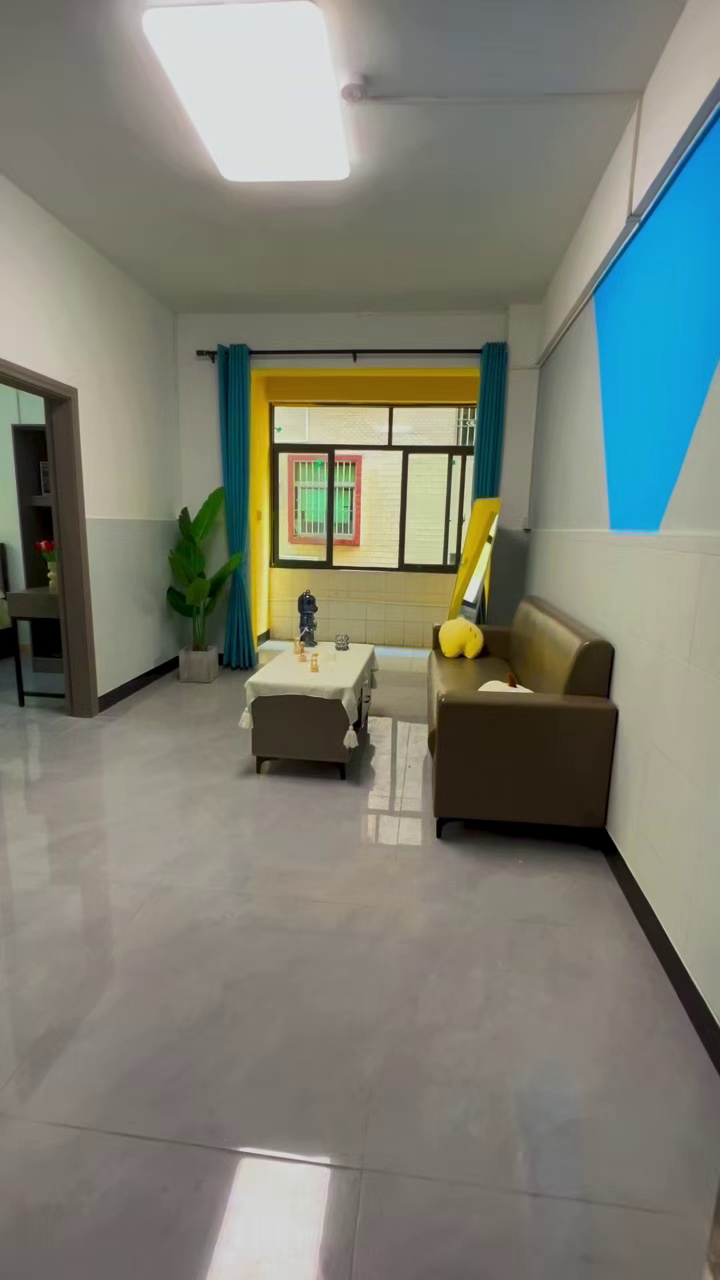 民治横岭四区精装两房一厅3080