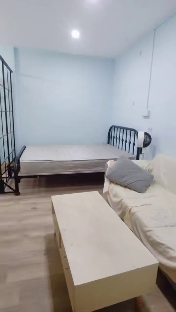 4号线白石龙特价大单间1480