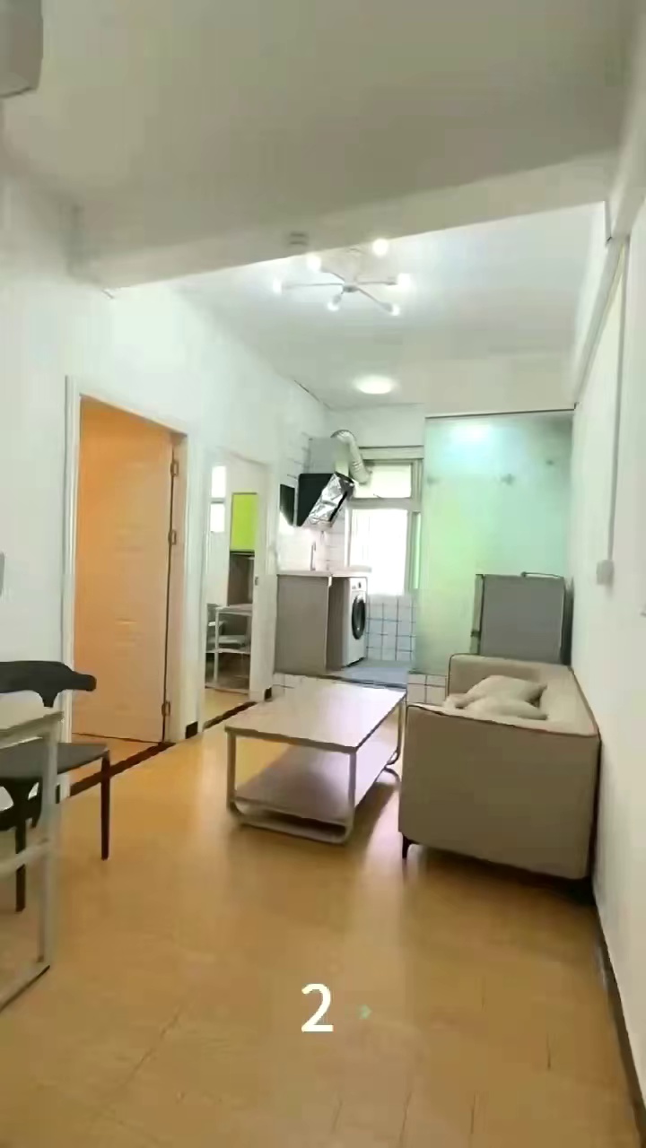 龙华汇海广场电梯两房一厅2180