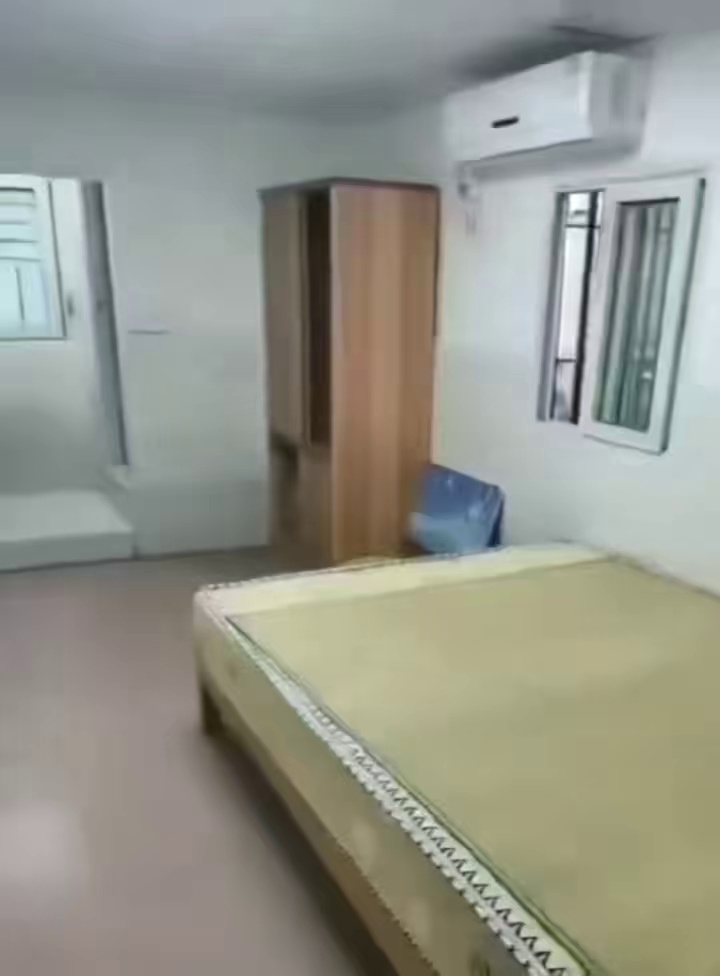 四联横岗地铁站单间580