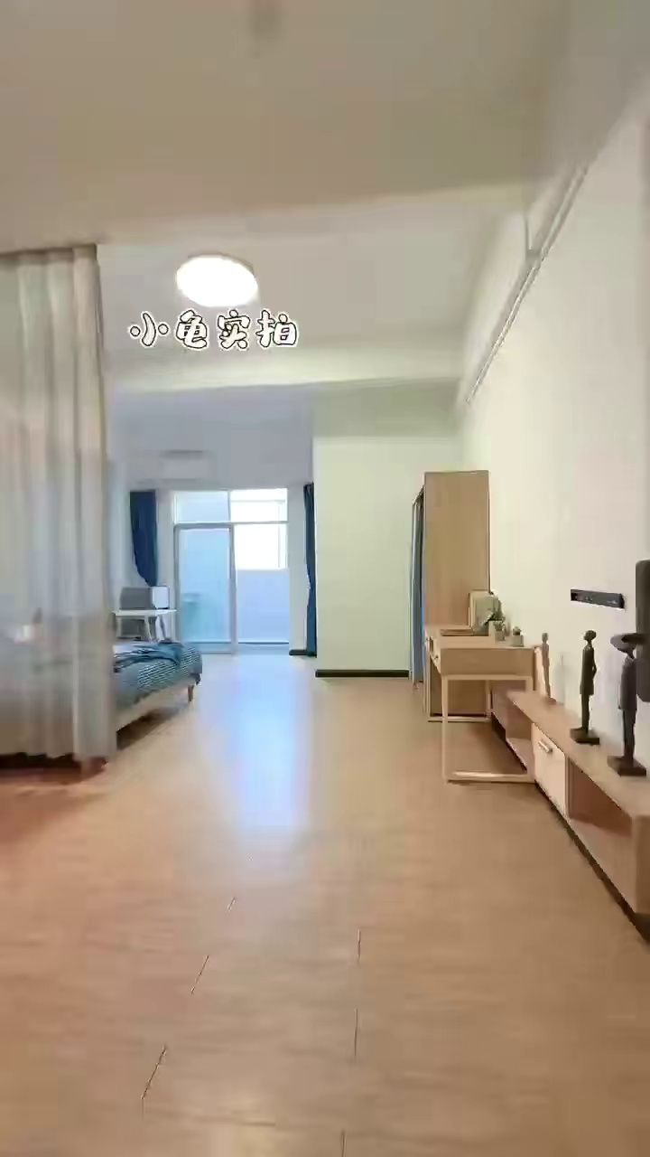 大运中心地铁口精装电梯超大单间特价1880自带300平健身房