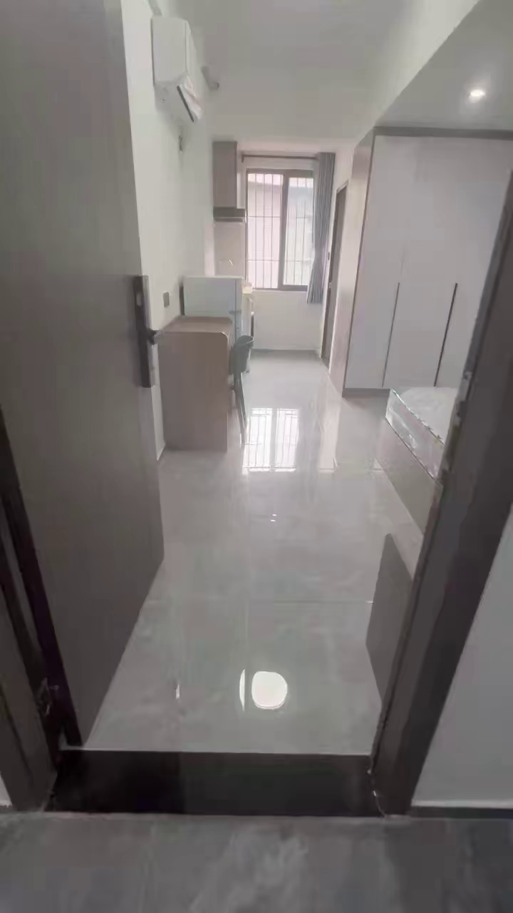 7号线珠光站性价比高大单间租金2300