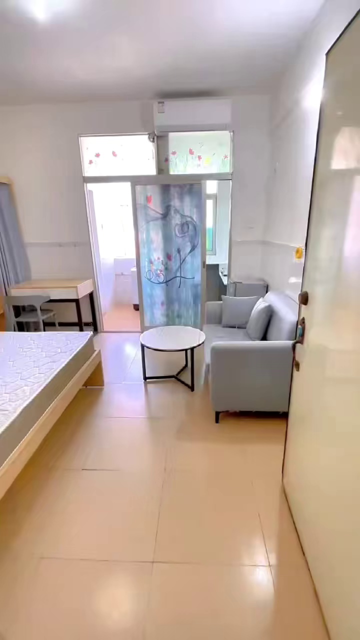 上沙东村电梯13楼大单间2500