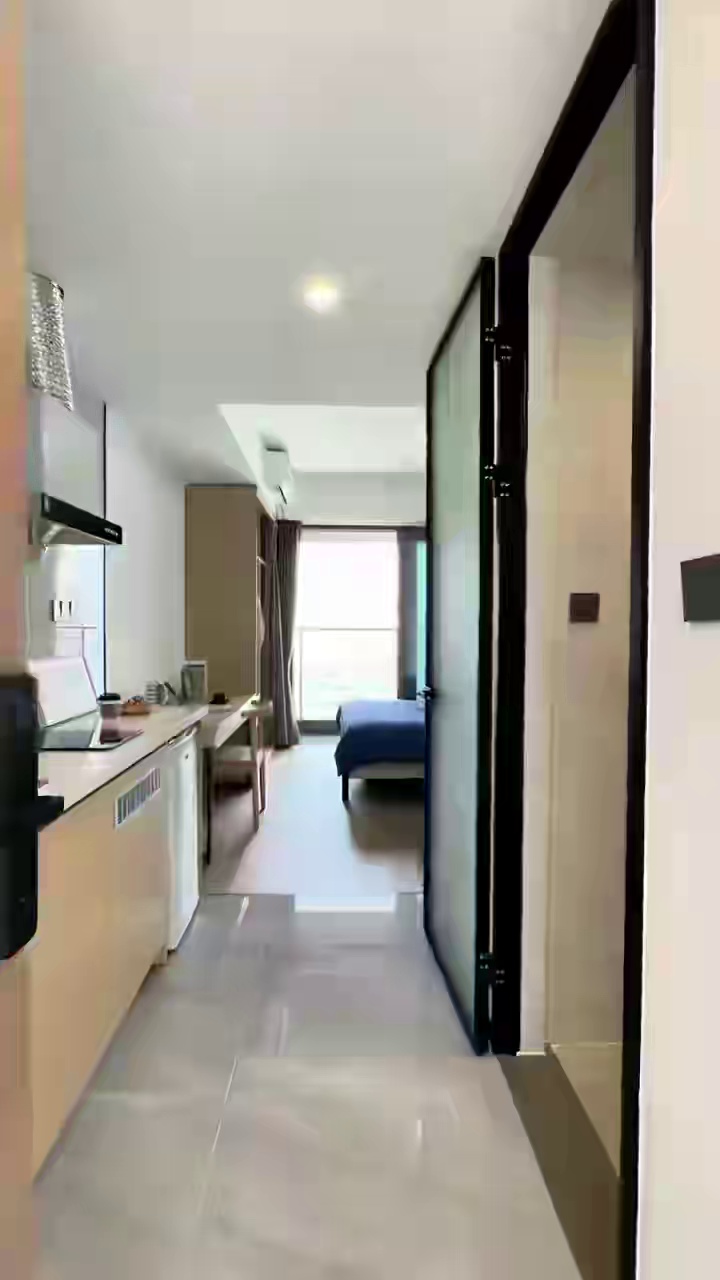 雍境花园小区单间明天活动最后一天配齐出租月租2241目前活动免十个月物业费网络费滑雪场步行可达楼下12号线地铁海上田园