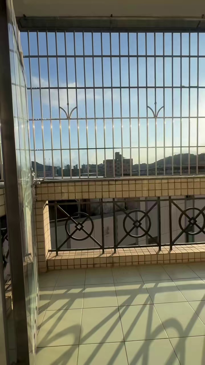 大康地铁站零距离两房一厅带阳台1680