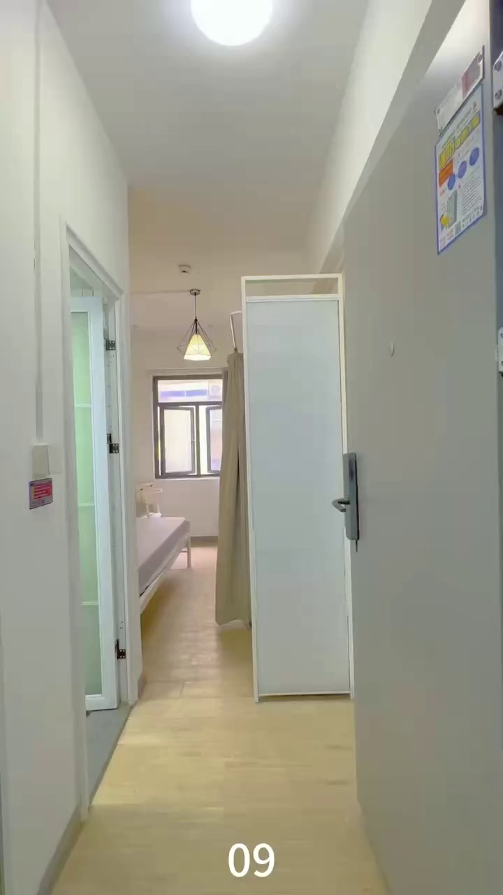 民乐地铁站民乐老村单房仅租1380月押一付一民水民电你们想省钱的来还是电梯