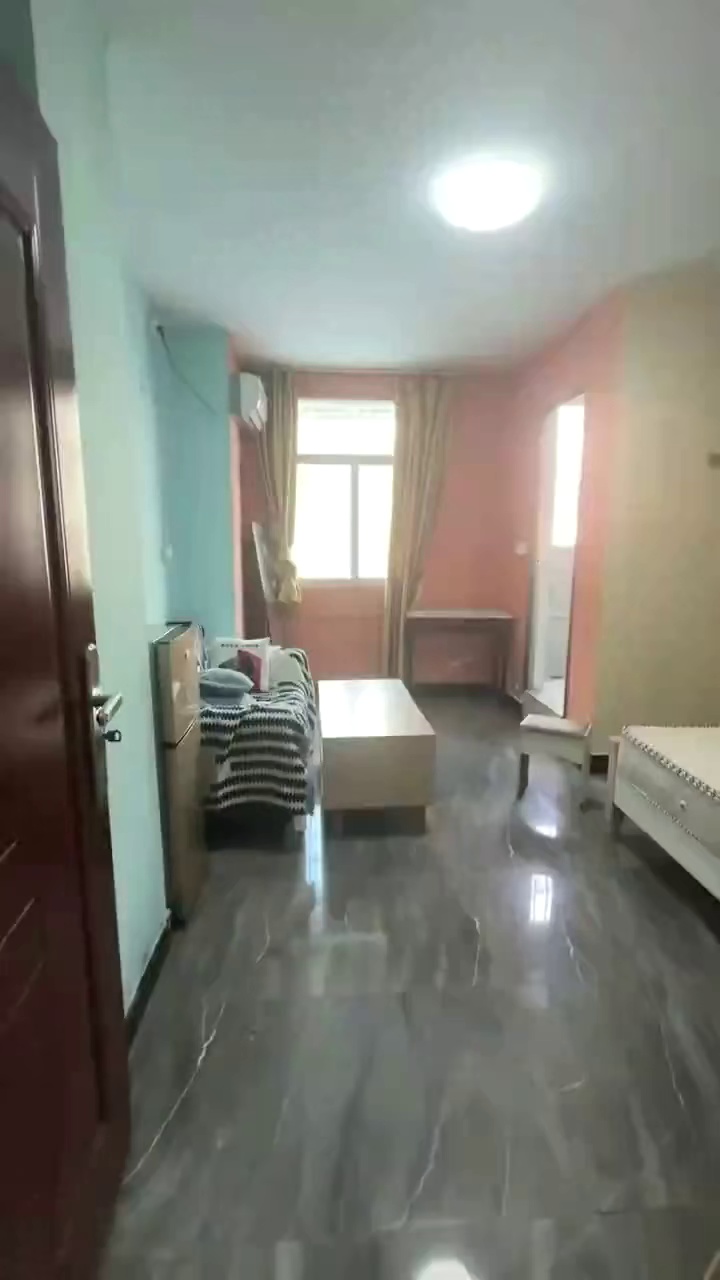 横岭新村拎包入住单间880