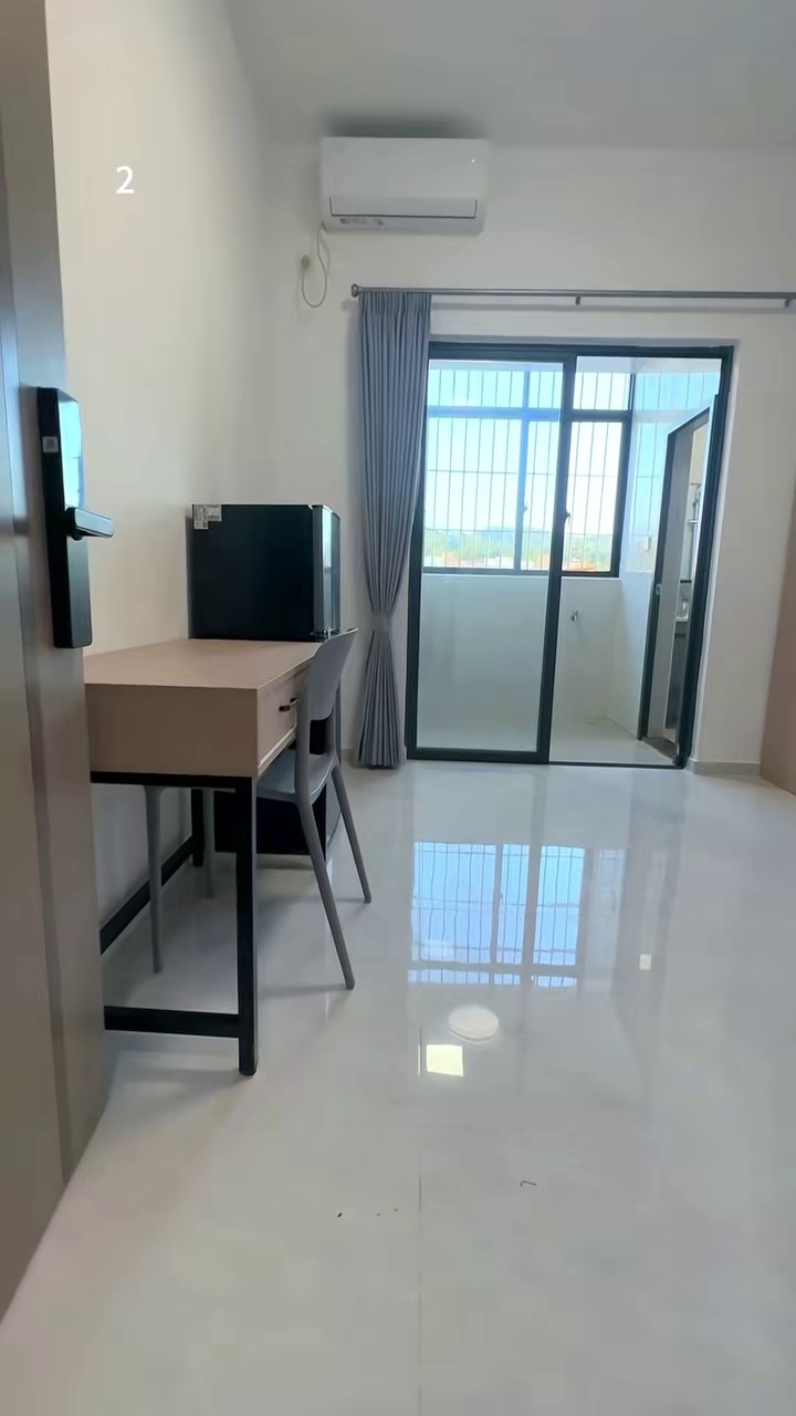 石岩汽车站附近电梯单间