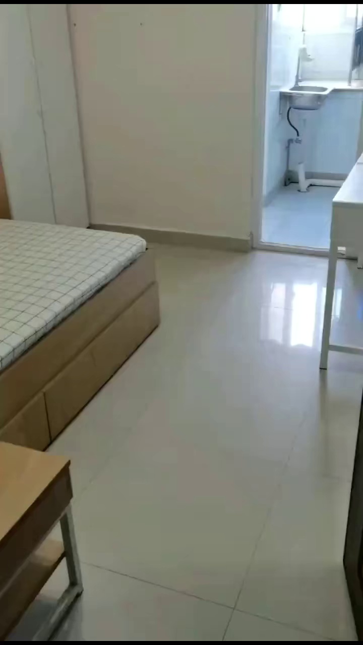 湖贝老街精装单间2100电梯房民用水电