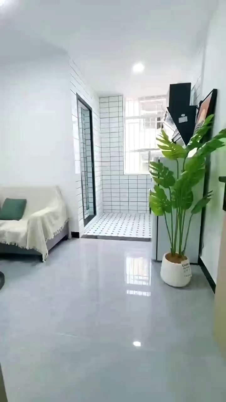 公明上村一房一厅1380