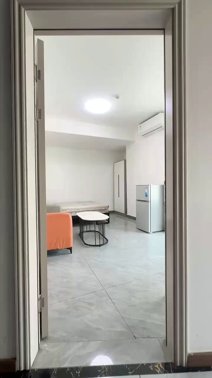 钟屋电梯超大电梯单间1420