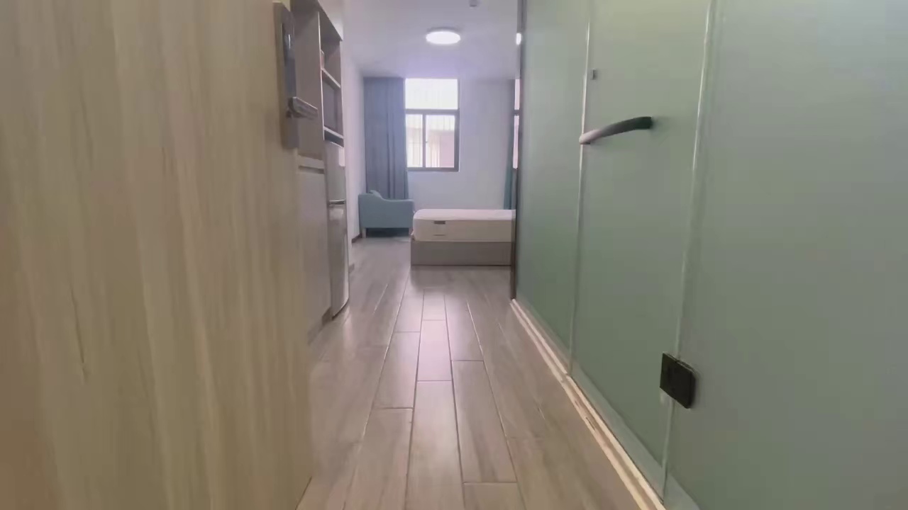 大新地铁口,电梯大单间3180