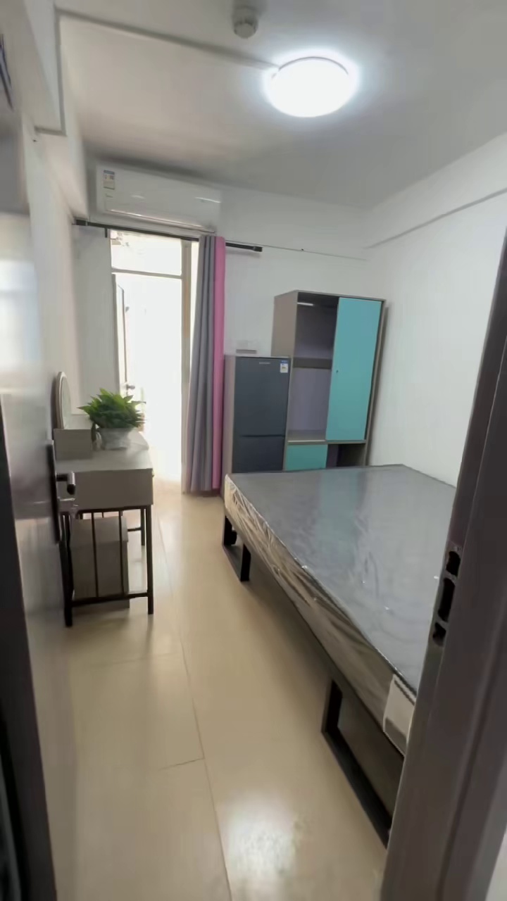  观澜大水坑村 入住750 物业费80送网络