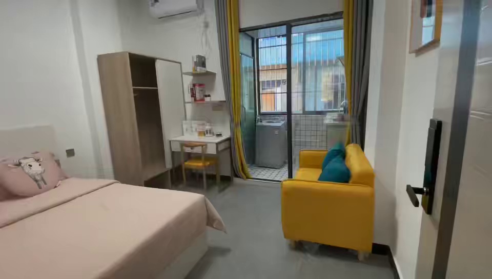 站f口700米 南昌公园旁 大 月1350独立厨卫