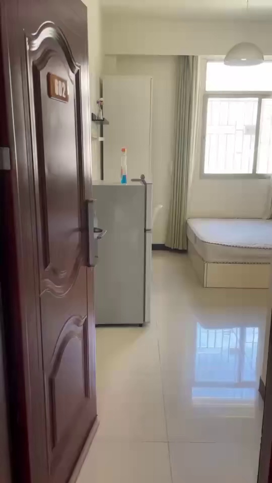 杨美近地铁大单间1780