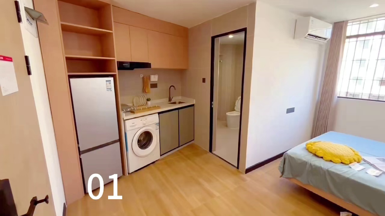 轻奢品牌公寓单间一口价1700不议价.阳台山东站7分钟步行近大浪商业中心